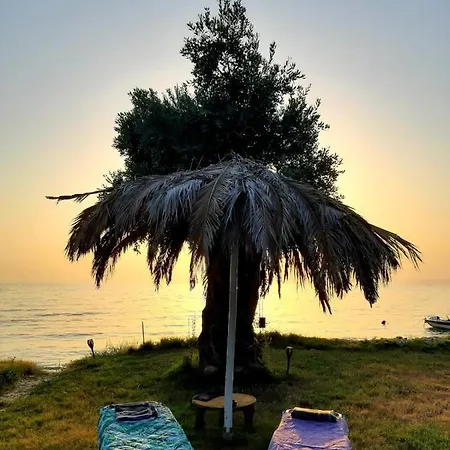 Crazy House * Ormos Prinou (Thasos)